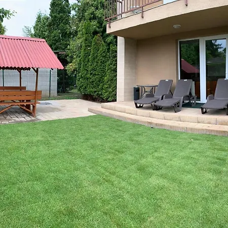 Appartement Molo Wellness Garden Siófok